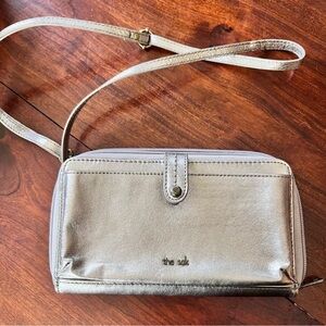 The Sak Iris Large Metallic Smartphone Crossbody Bag